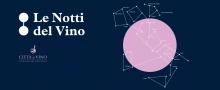 visual notti del vino - una luna rosa in un cielo blu e le città del vino d'italia congiunte come fossero costellazioni